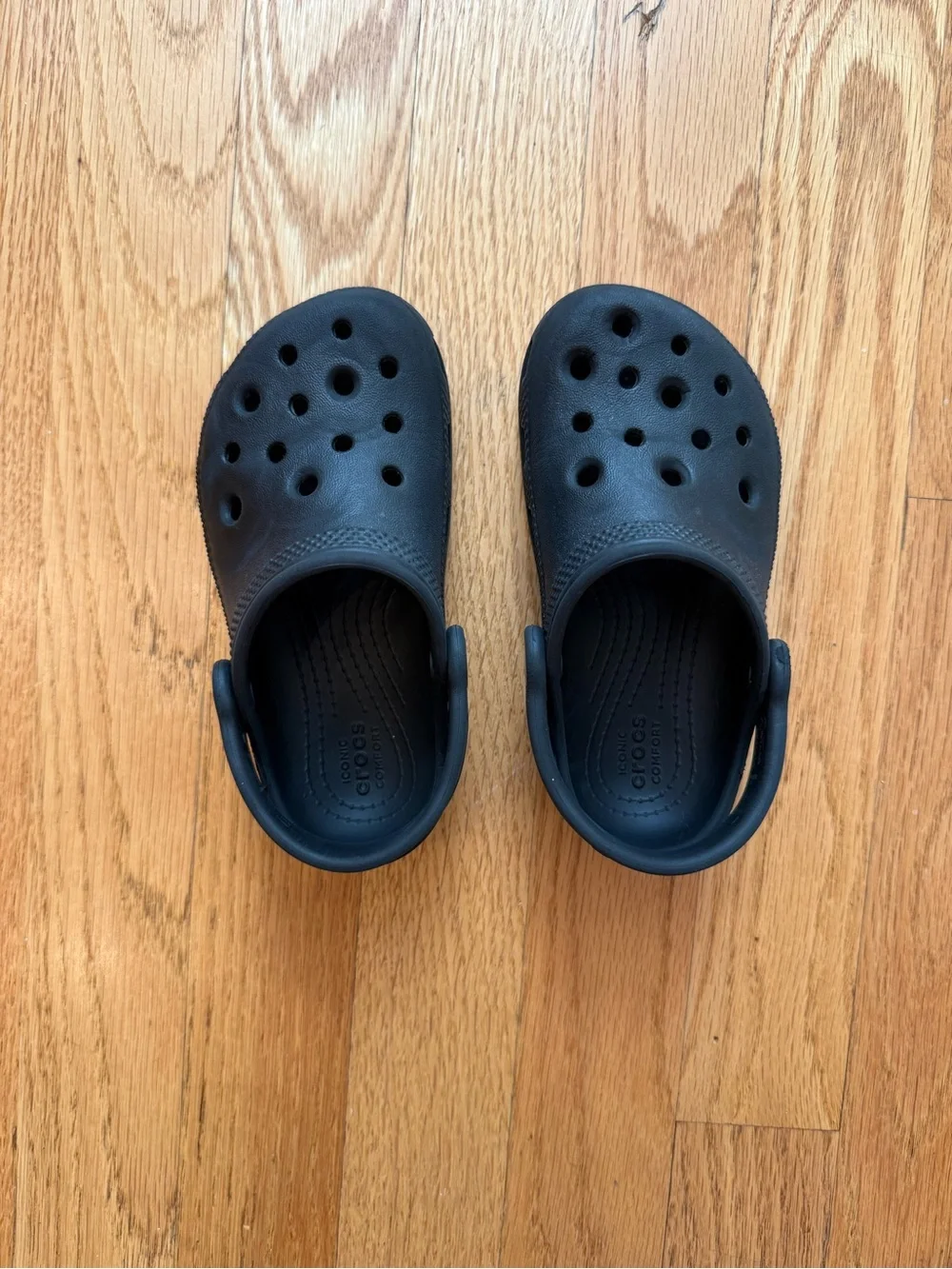 CROCS Kids Classic Black Clog l with Heel Strap - Sz 9